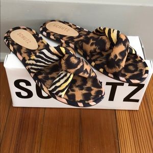 NEVER WORN Animal print Schutz sandals